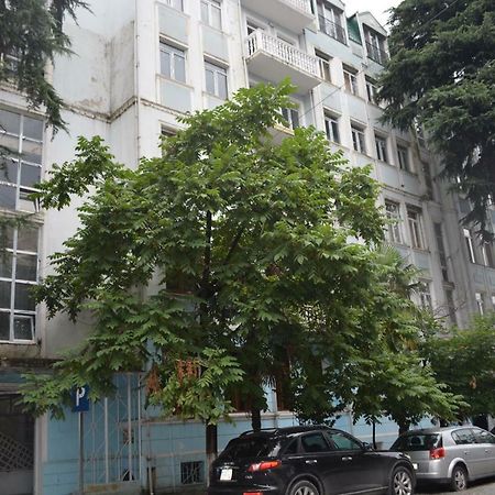 Nita'S Apartment Batumi Exterior photo